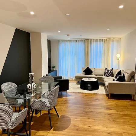 Apartment 212 Rh - Retreat *