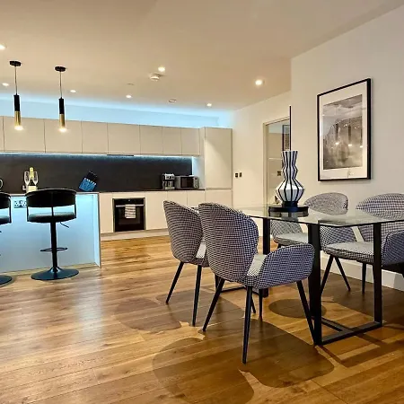 212 Rh - Retreat York