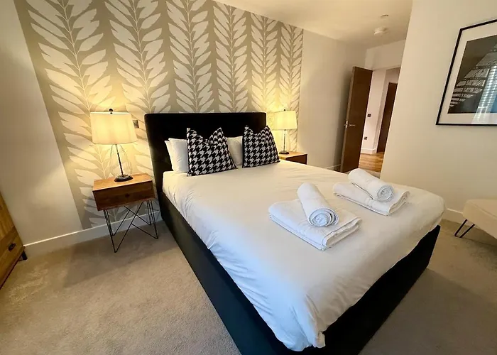 212 Rh - Retreat Apartment York